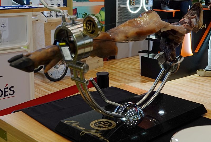 伊比利亚火腿为什么卖那么贵,伊比利亚火腿凭什么是世界最贵