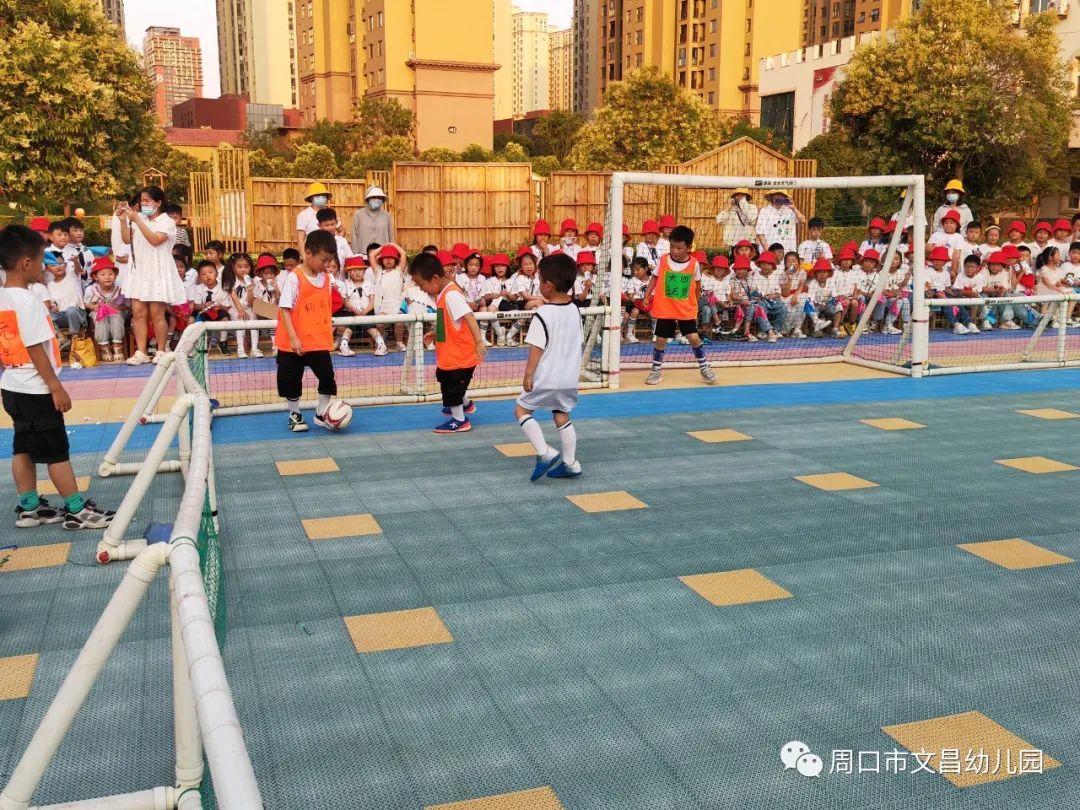 球在脚下,球在脚下足够精彩