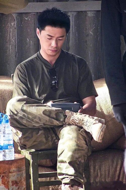 gucci红毯宋佳,段奕宏gucci红毯图片