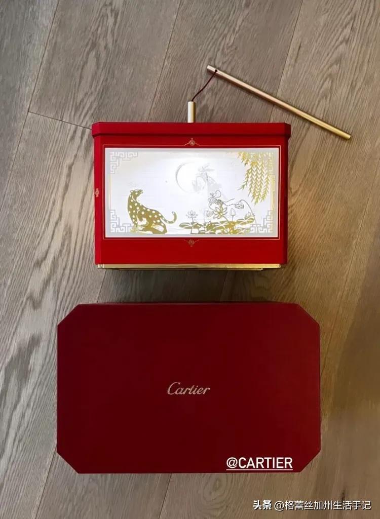 顶级奢侈品牌爱马仕香奈儿在中秋节给他们的VIP客户送什么礼物？