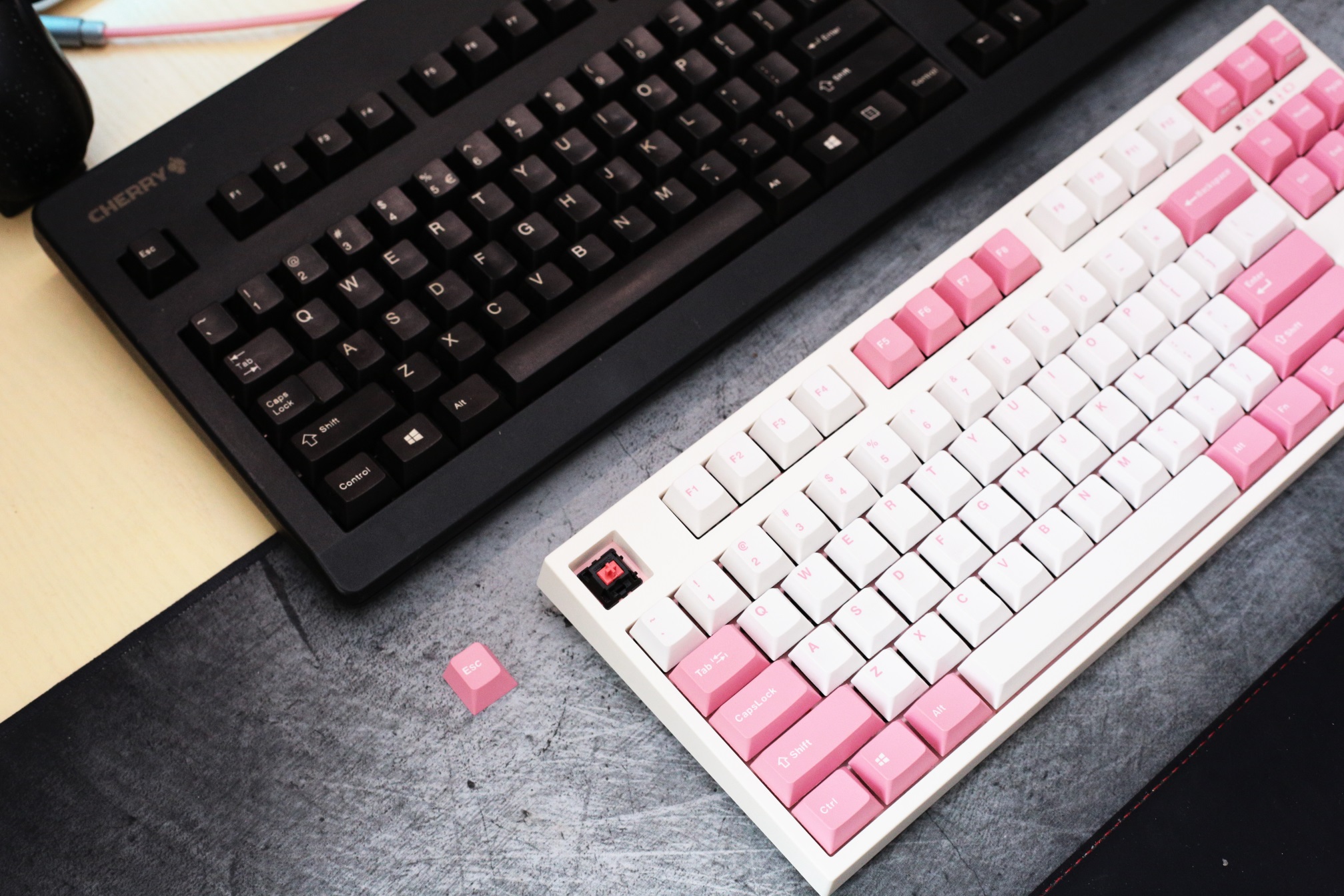 键圈简谈：昔日机械键盘四大神器，如今几何
