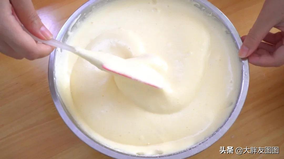 最简单的老式蛋糕的做法,松软细腻好吃的无水蛋糕的做法