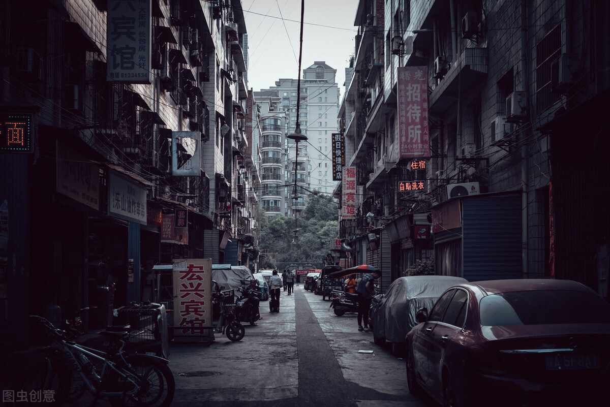 小舅子打了姐夫，当姐夫的又该怎么办？男人，要活得有骨气（4）