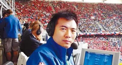 黄健翔女足亚洲杯哭了,女足夺冠黄健翔哭了