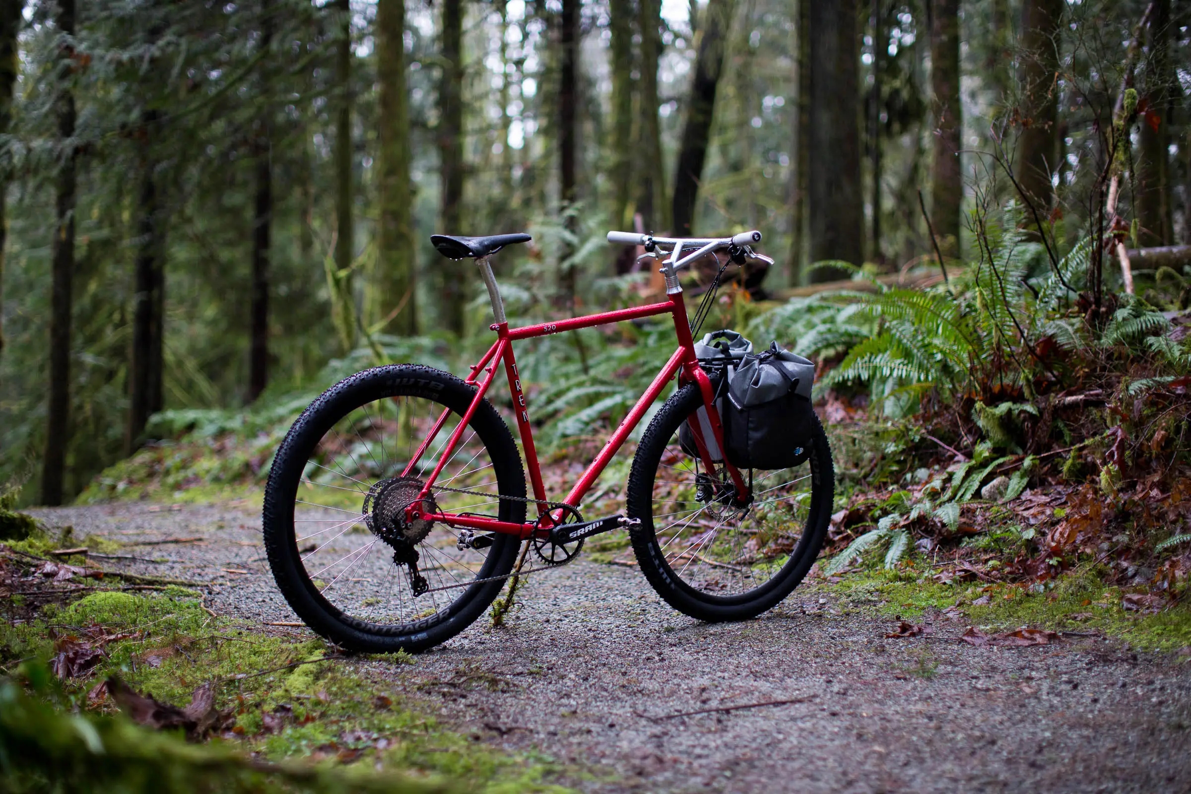 一辆自行车36万,一台13万的自行车