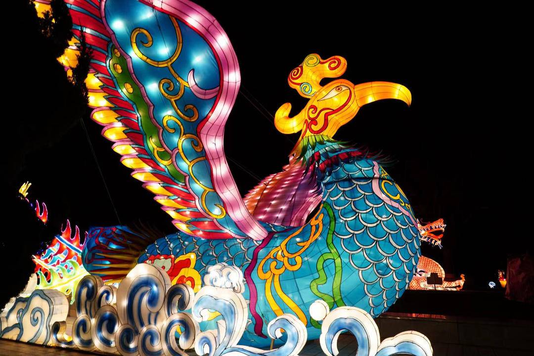 观花灯赏国风品年味，大连旅顺首届新春灯会氛围感满满