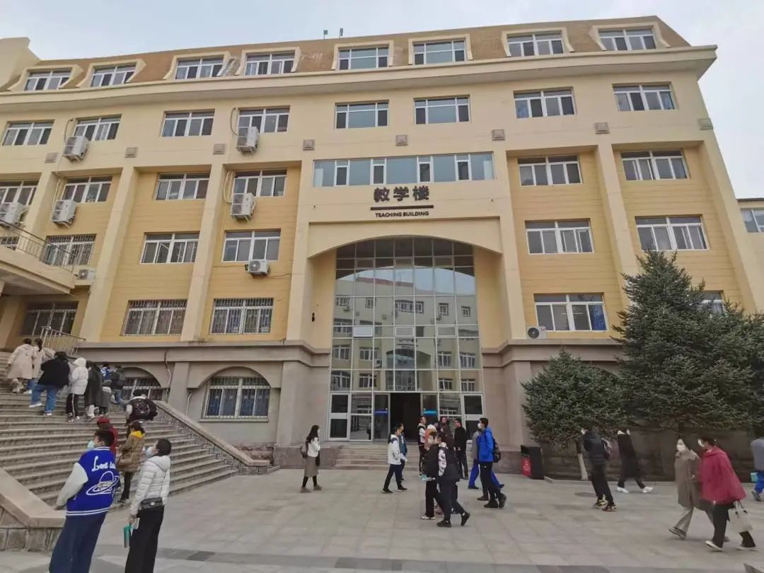 青岛二中开放日哪天,青岛二中开放式教学