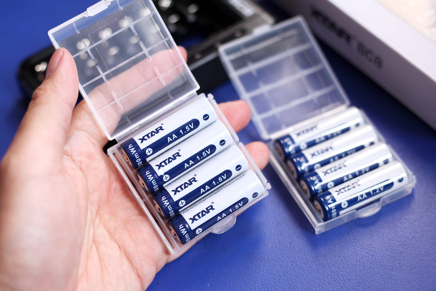 充电器不够用？超大杯XTARBC8一次能打8个