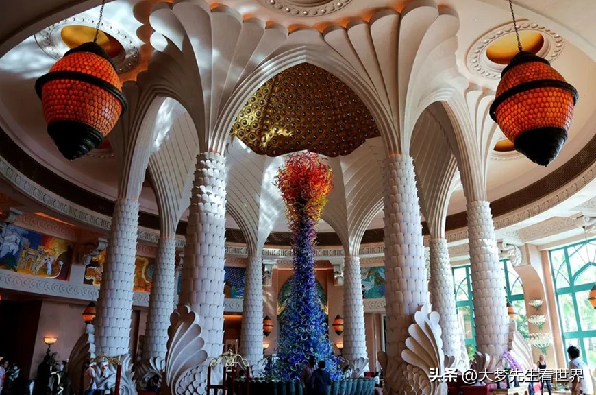 可以在迪拜建造的巨大月亮酒店,迪拜或建巨型月球度假村