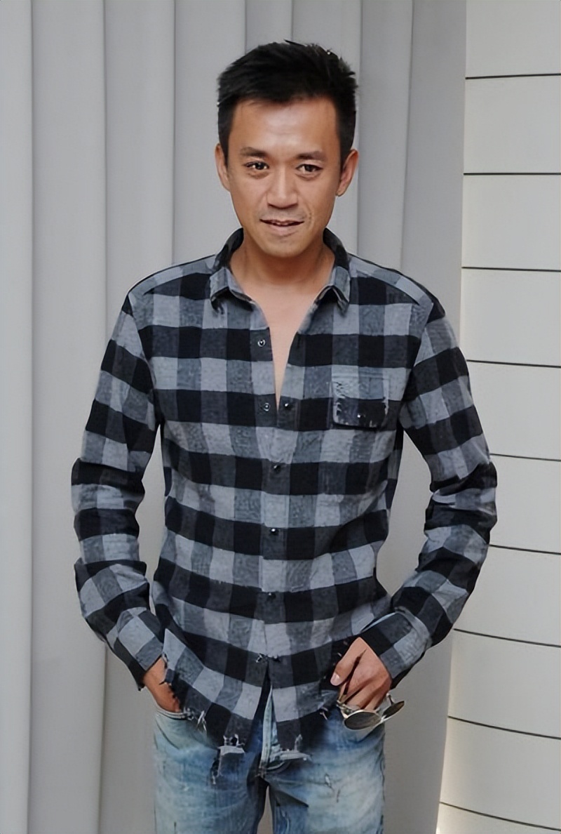 孙宁和王学兵离婚后有没有再婚,孙宁王学兵三段婚姻