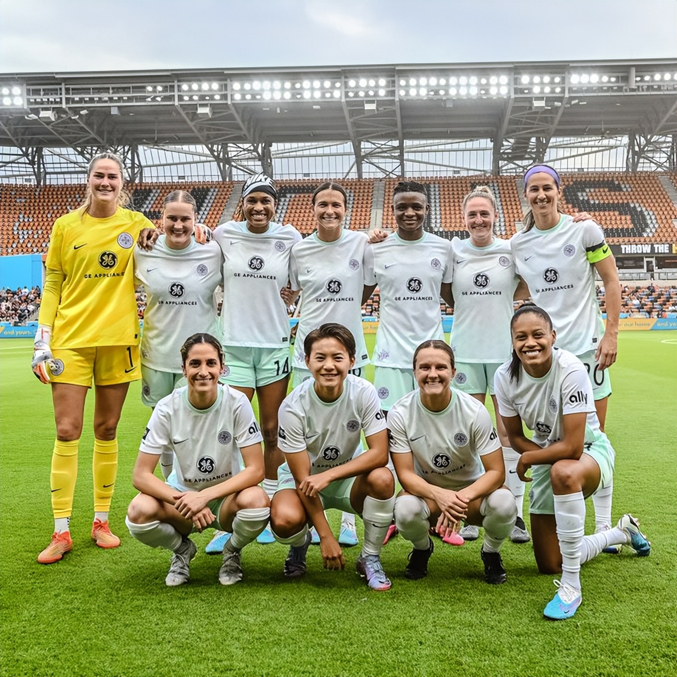 王霜路易斯维尔竞技进球,王霜首发斩获留美生涯首球