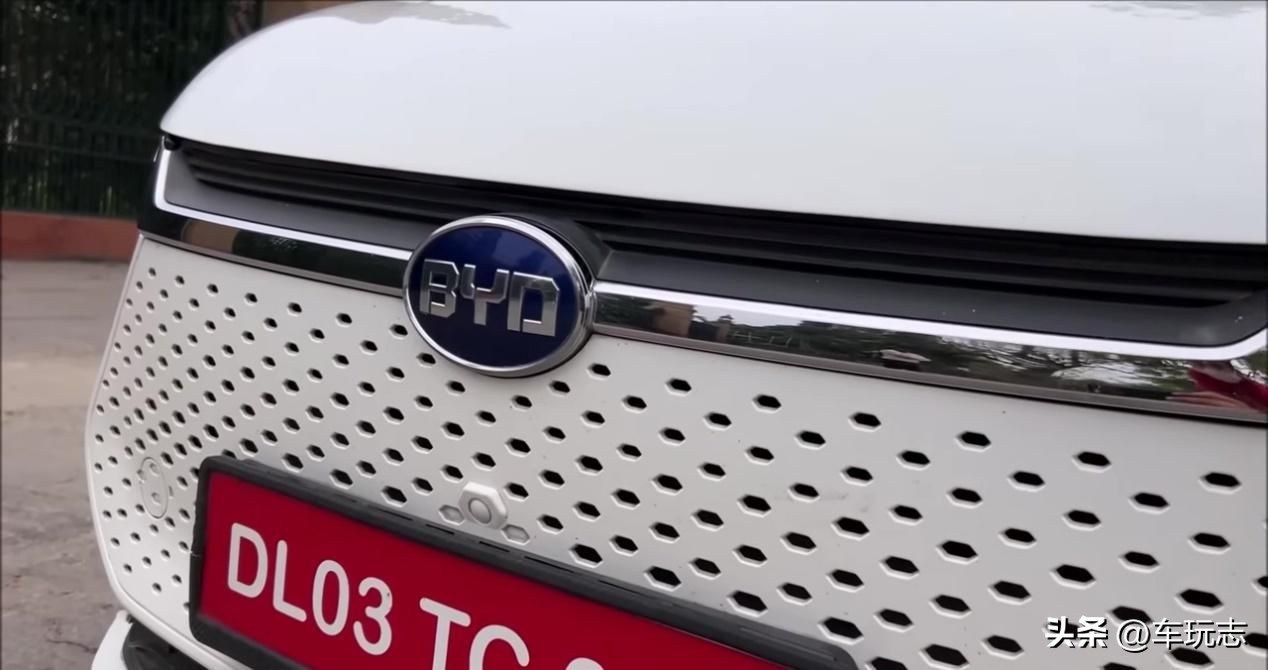 比亚迪e6新能源汽车新款,e6比亚迪新能源汽车