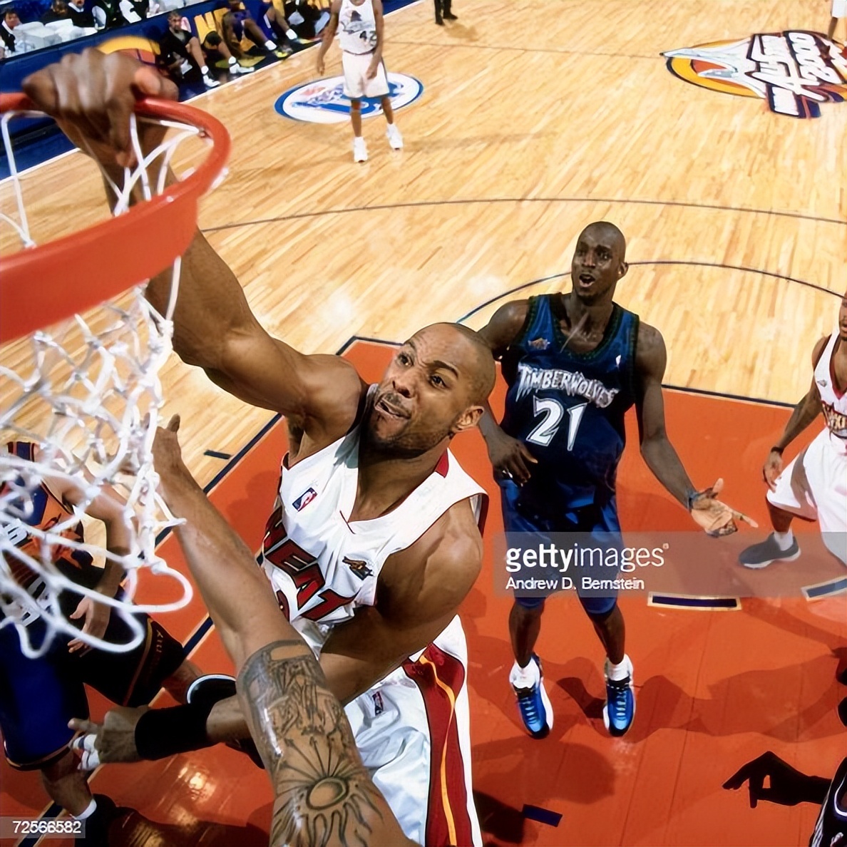 夏洛特黄蜂历史球员,夏洛特黄蜂队史十大球星