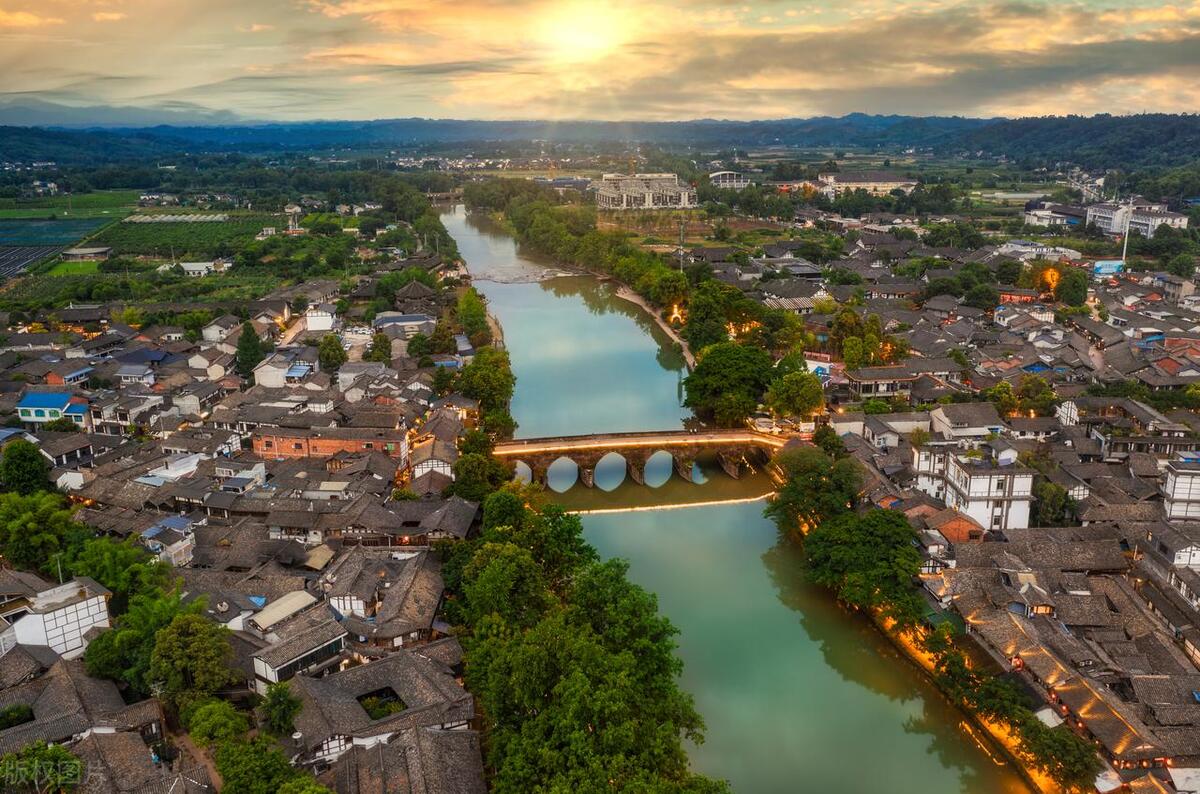 成都周边古镇最值得去的古镇,成都元通古镇和街子古镇