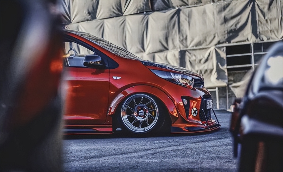 起亚凯酷改装绞牙避震,起亚picanto宽体