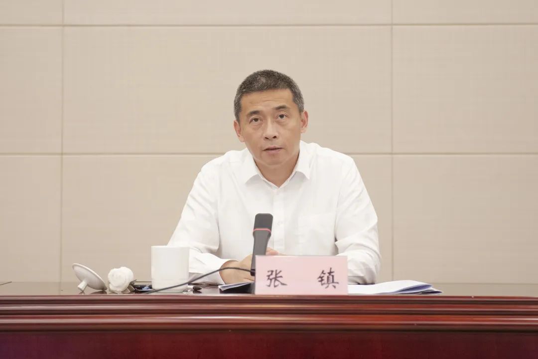 以平安建设为抓手打造平安城,以安全稳定的成效践行政治担当