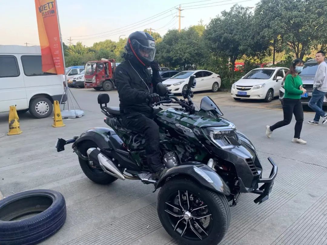 吉铭倒三轮摩托车175,吉铭推出坦途tt300小视频