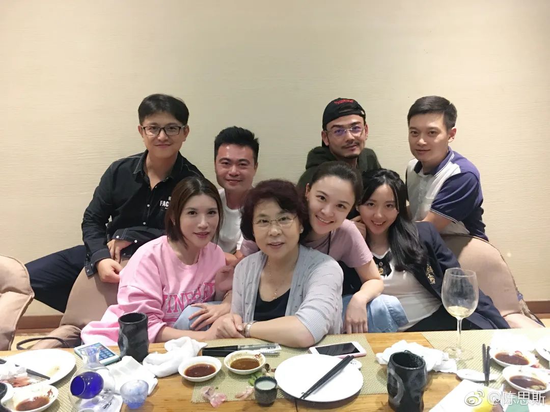 被盘出包浆老剧为何能经久不衰,甄嬛传盘出包浆是什么梗