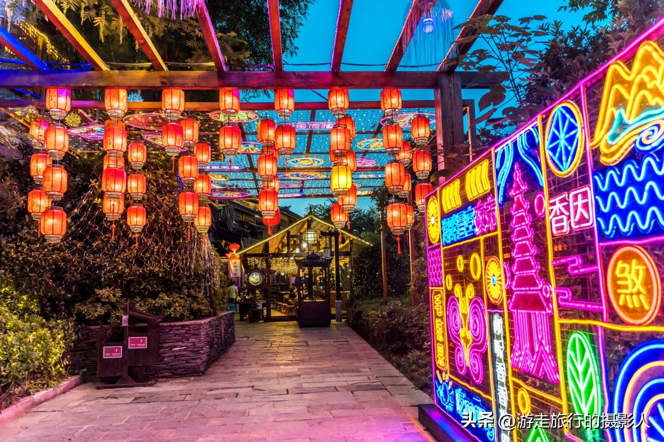 这个初秋,一起去邂逅丹寨万达小镇独特的魅力