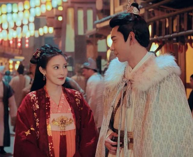 最值摘抄的8首唯美元宵诗词,10首最经典的元宵诗词