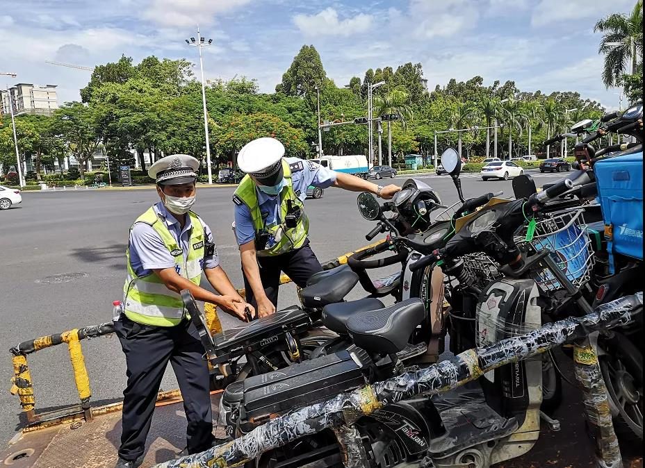 严查电动车上路政策是谁提议的,违规电动车还能上路吗