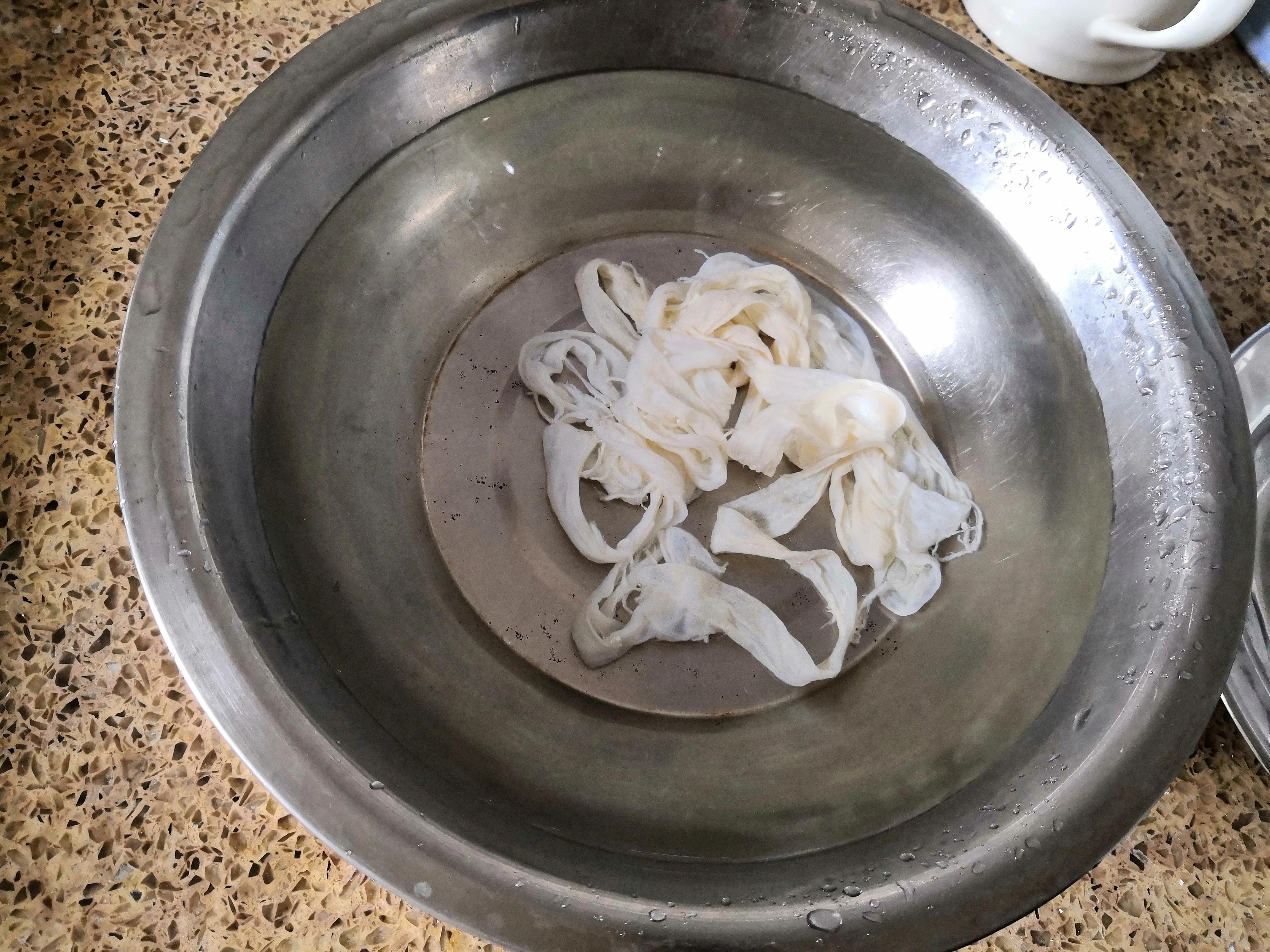 在家自己做灌香肠的正确方法,自己在家灌香肠的做法