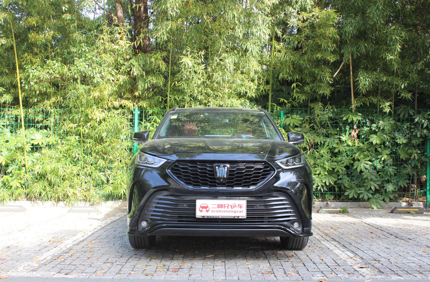 皇冠陆放suv是日系吗,试驾丰田皇冠陆放5座