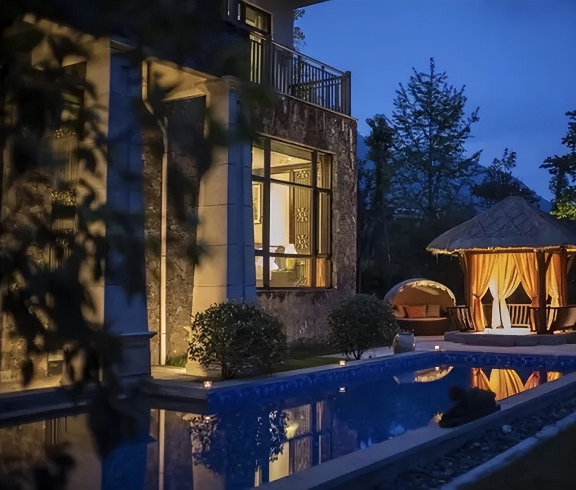 杭州临安湍口温泉星泉谷度假村,临安湍口众安氡温泉度假酒店套餐