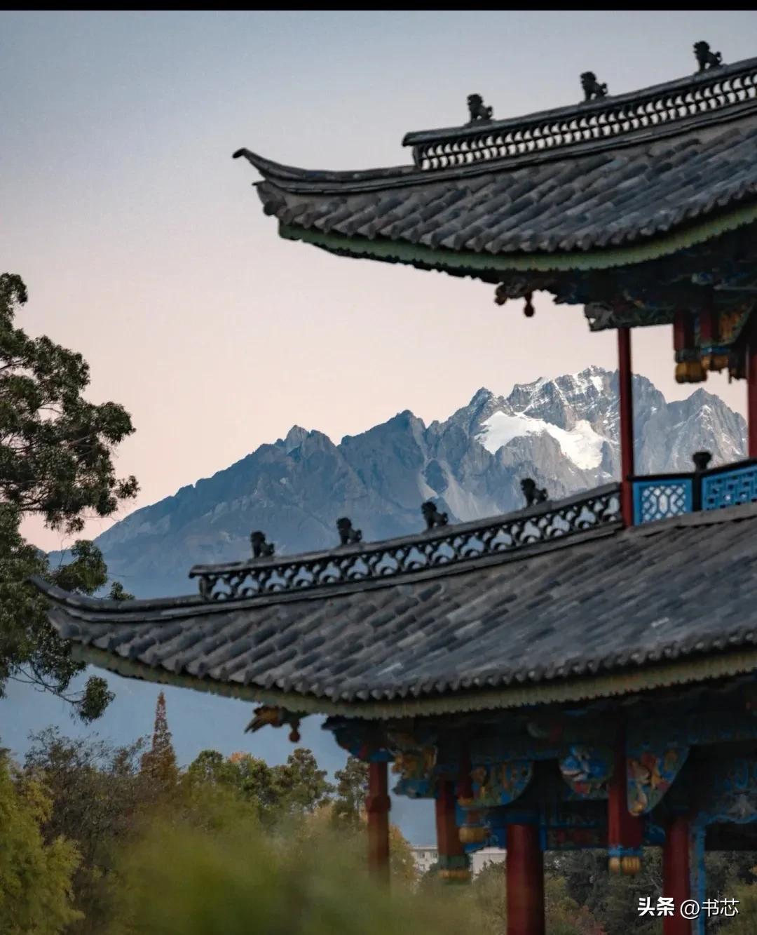 丽江古城的四方街在什么地方,丽江古城四方街