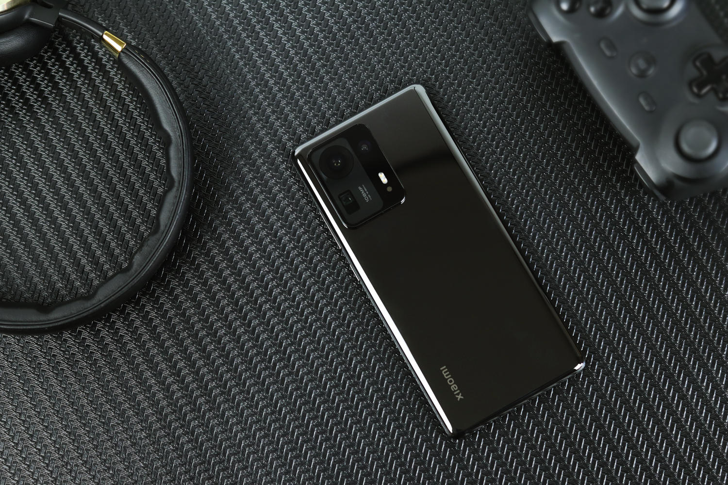 小米mix4支持无线充电么,小米mix4支持120w充电吗