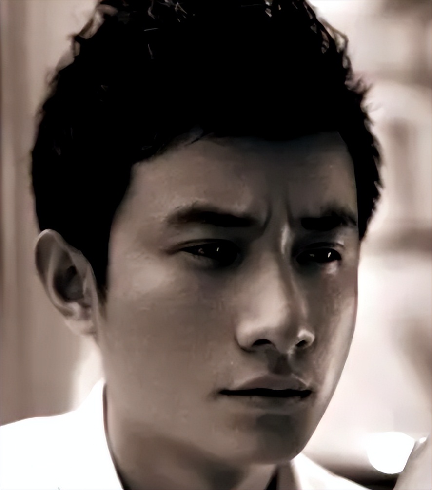 院长在宾馆给女主播治痔疮,某院长给网红治疗痔疮