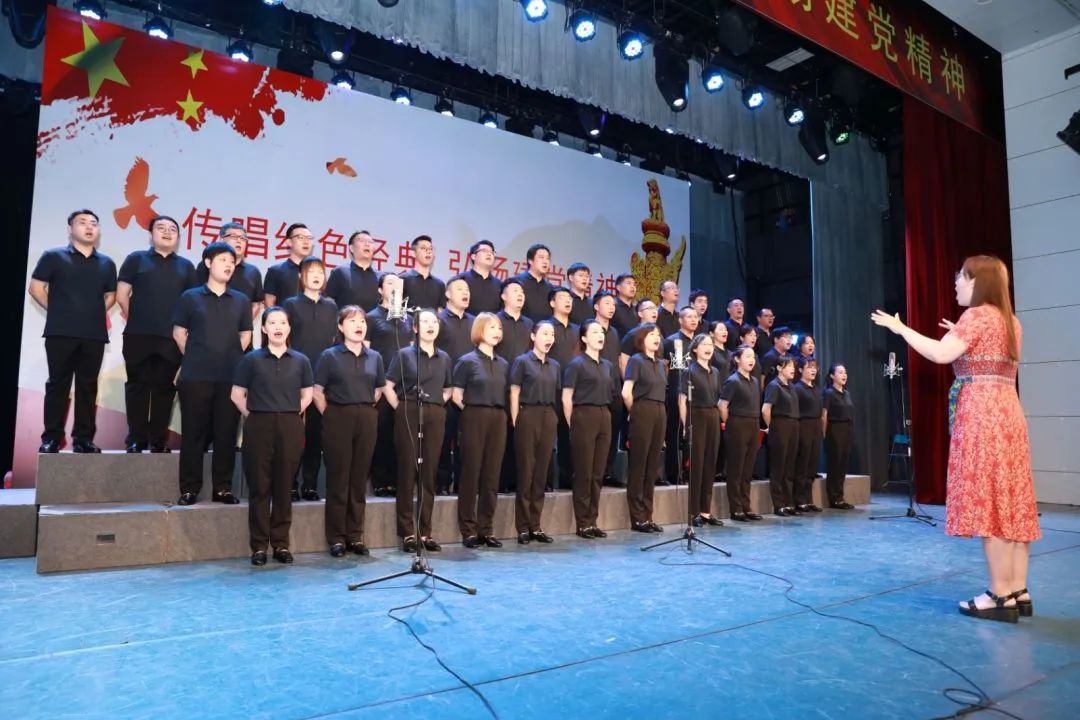 虹口人为她庆生！