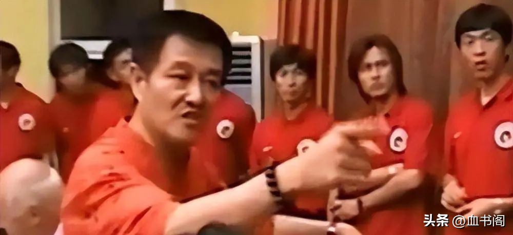 中国男篮假球,中国男篮男足为什么就打不好球