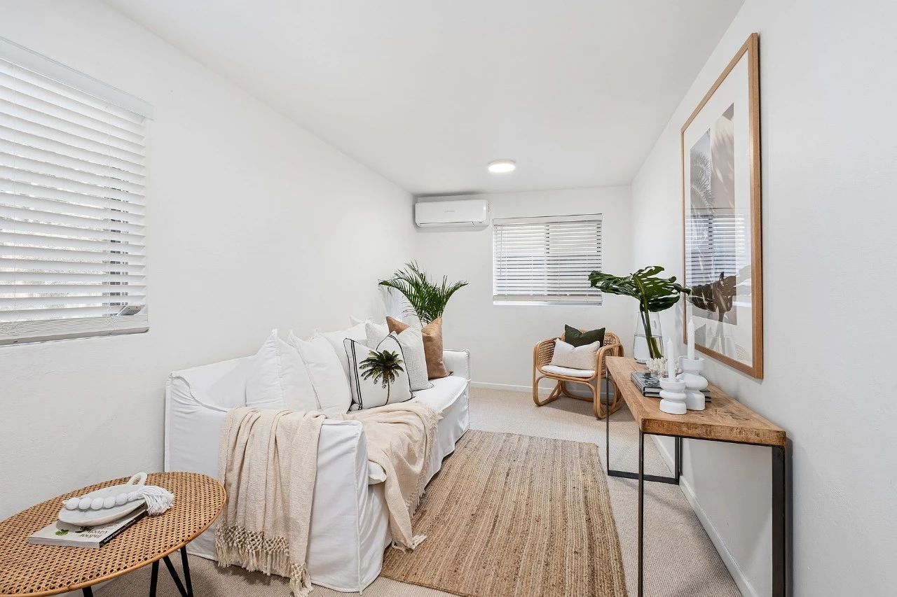 暗房没有窗户怎么解决通风和采光,暗厅采光不好怎么解决