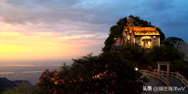 五岳归来不看山是什么地方,五岳归来不看山的山是哪个山