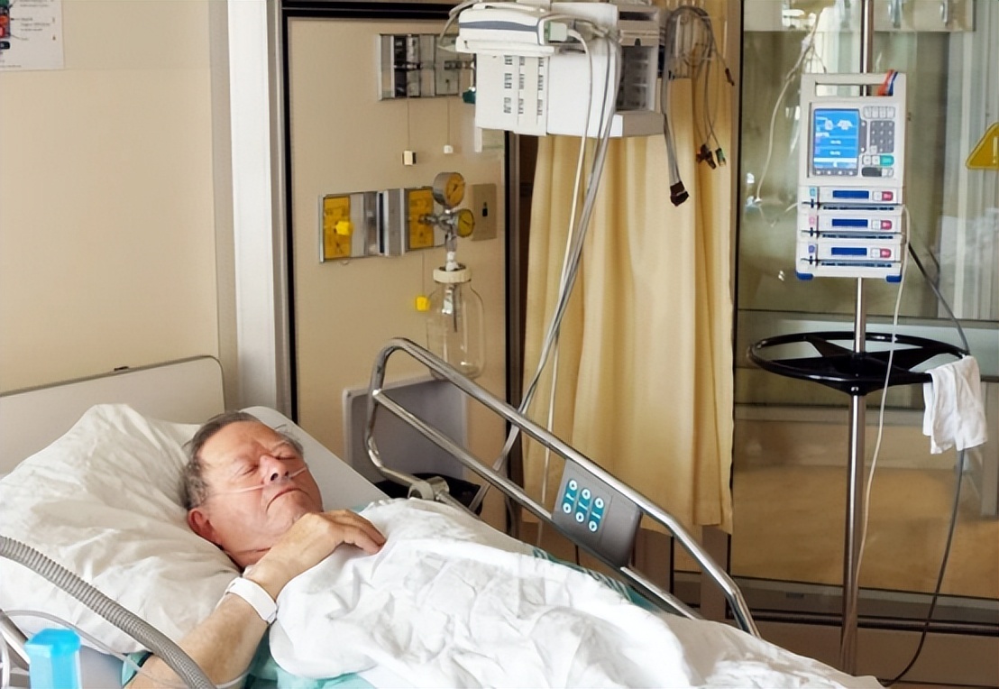 90岁老人去世前有什么征兆,老人即将去世眼睛征兆是什么样的