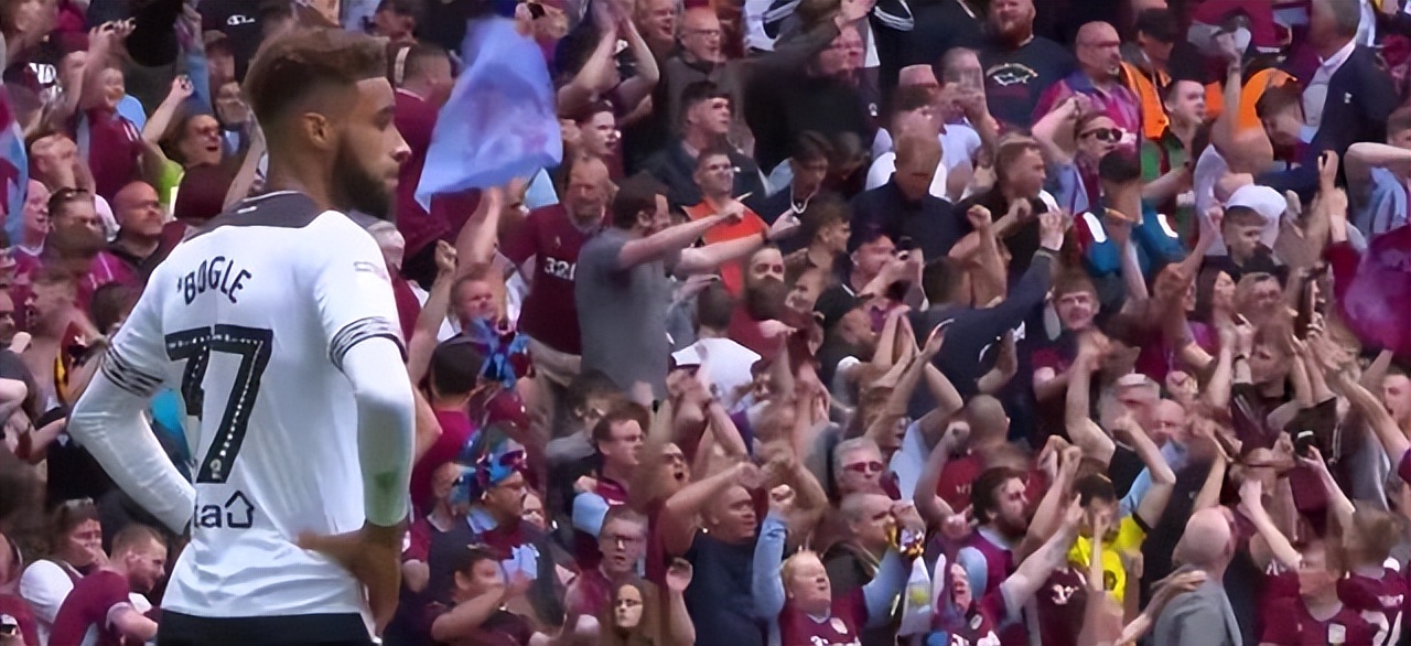 今日谢菲联vs诺维奇比赛直播,英超第16轮诺维奇vs曼联全场录像