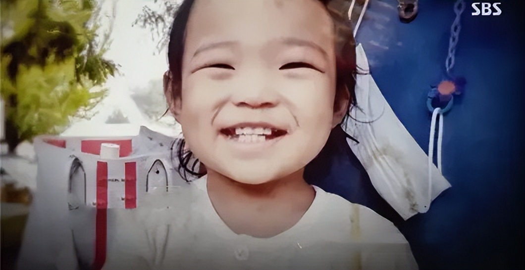 韩国2岁孩子遭养父母虐待致死,韩国1岁儿童被虐待致死