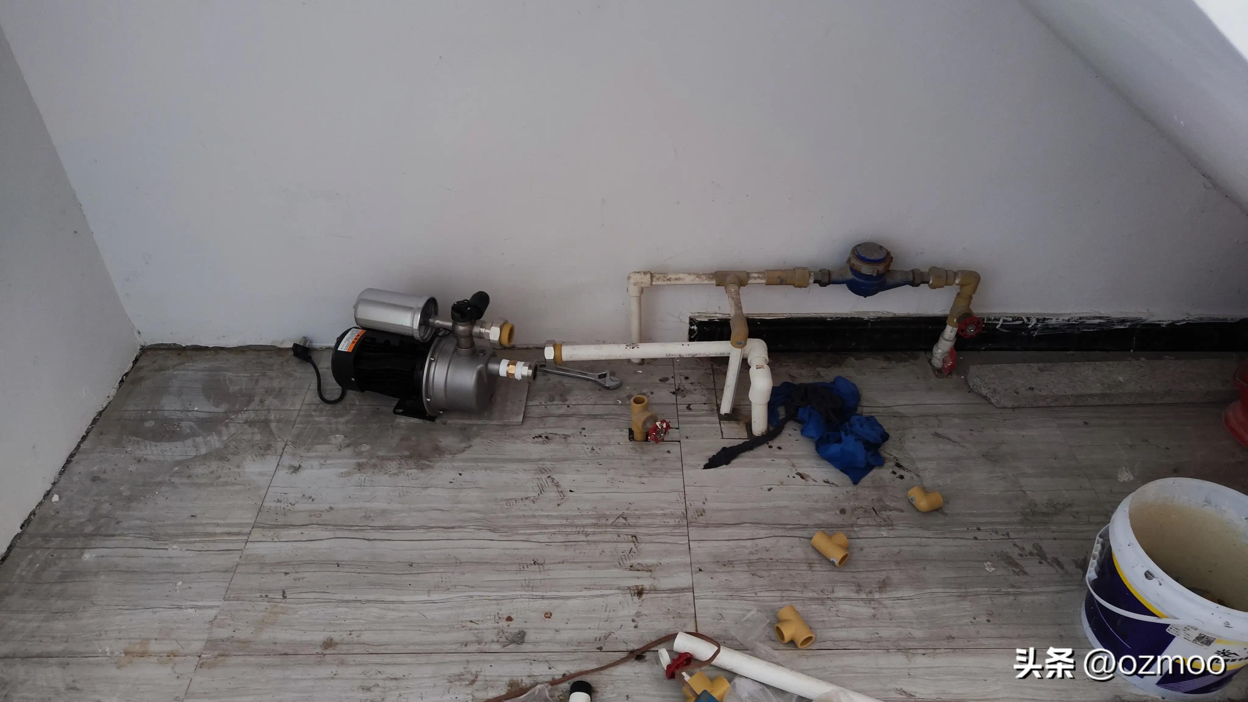 自制自吸水泵抽井水,水井自吸泵怎么拿出来