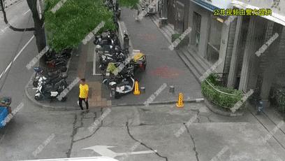 340万元钻石被替换成几百元锆石，土豪客户付十万定金后离开