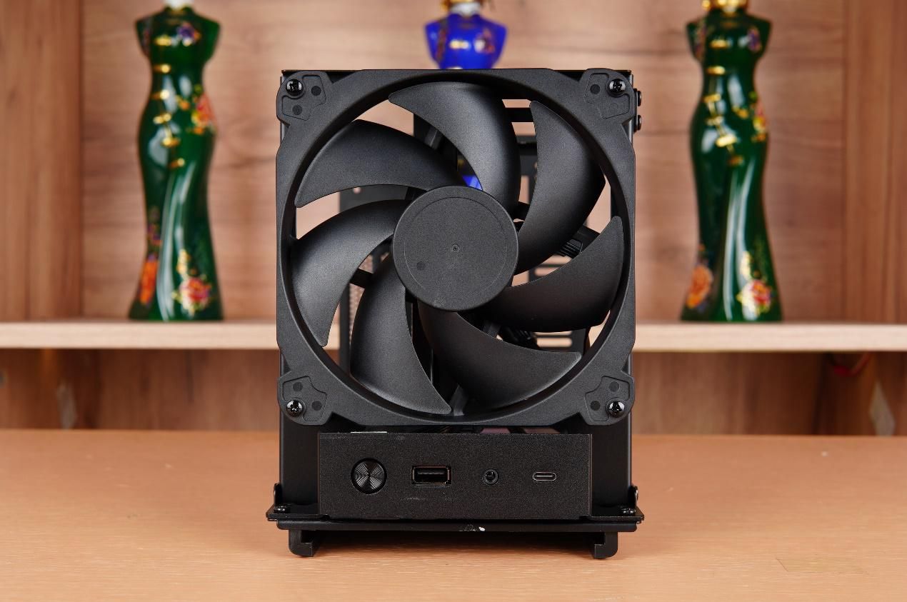 乔思伯v11机箱深度评测,乔思伯v11itx机箱