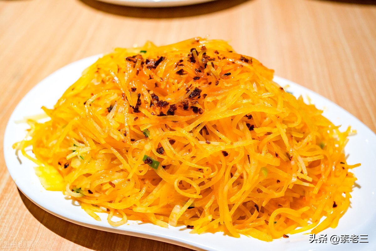 女作家去做保姆最新,女作家去做保姆最新篇443