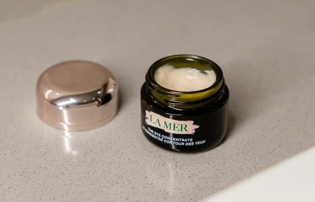 大品牌眼霜真的比平价的好用么,这3款眼霜才是真正的口碑王