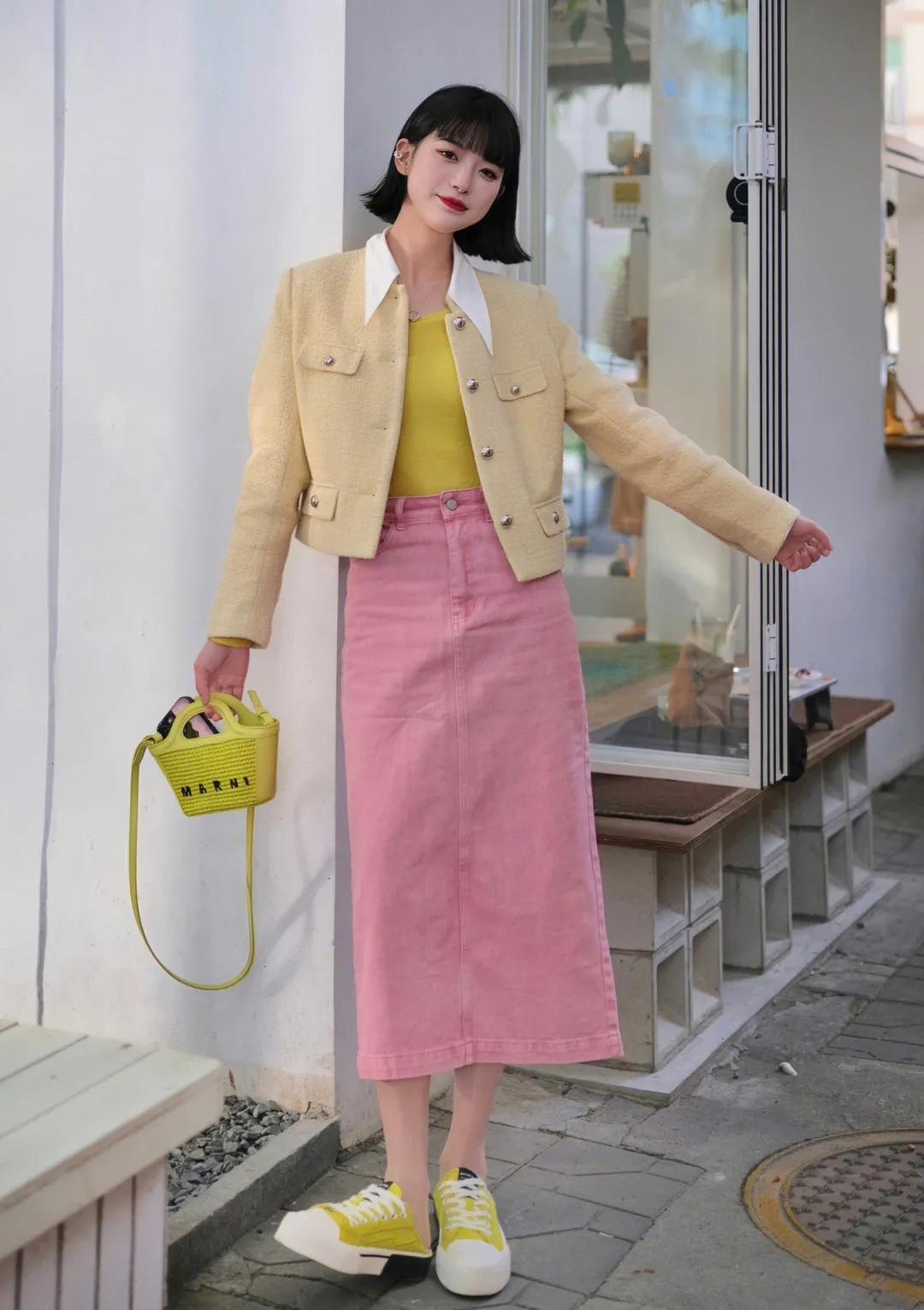 小香风外套高级洋气小个子穿,气质减龄穿搭小香风外套时尚潮流