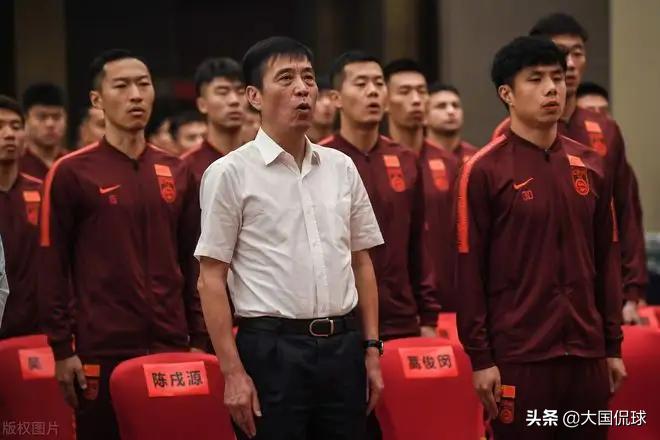 韩乔生评价恒大足协,中国男足急功近利韩乔生