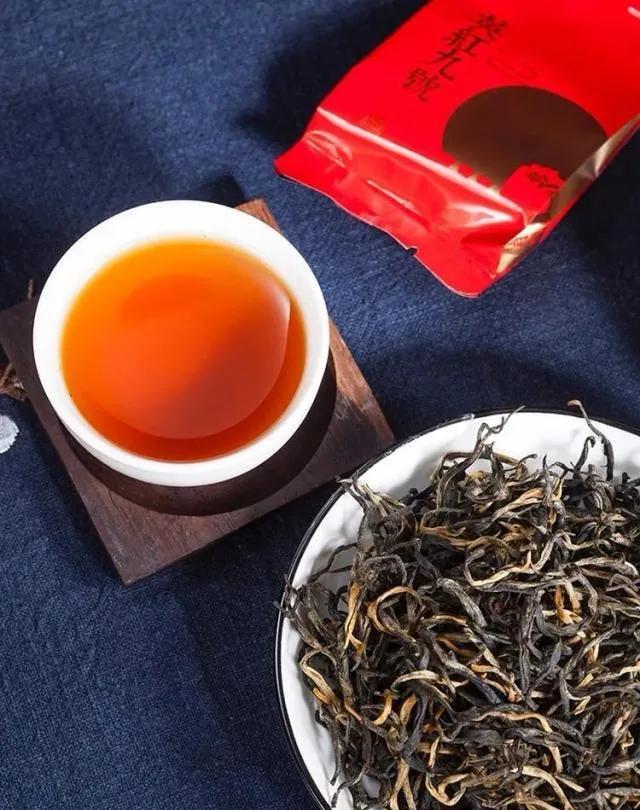 五分钟看懂香港的兴衰史,香港80年代繁荣的原因