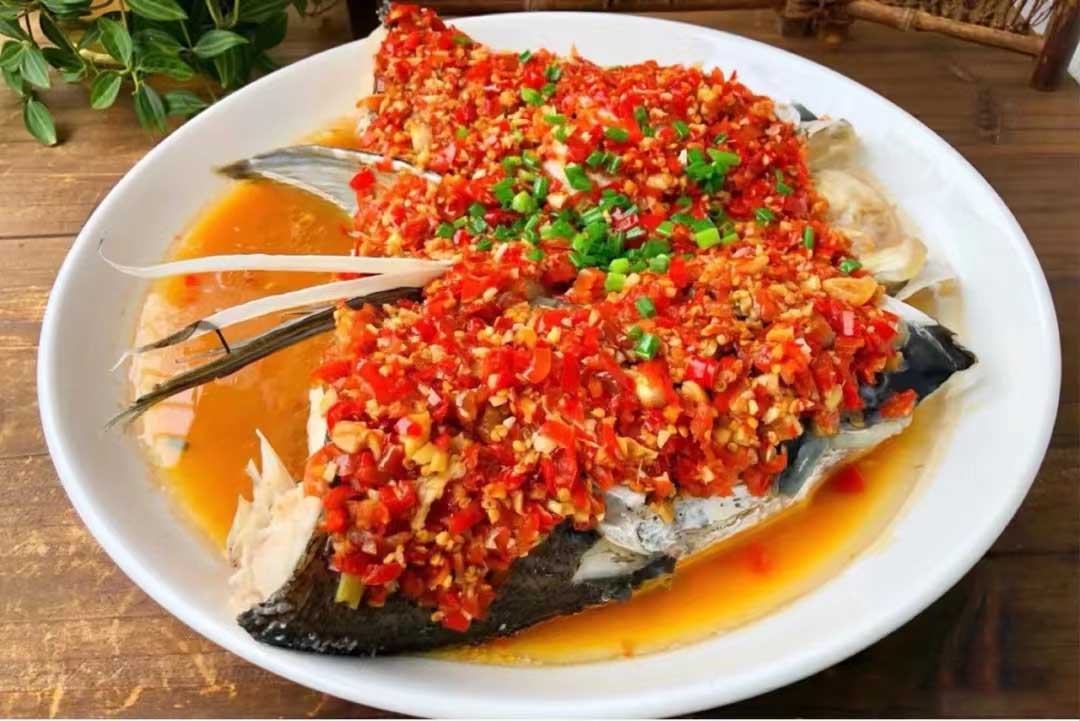 鱼的做法又简单又好吃香辣,家常鱼的做法简单又好吃