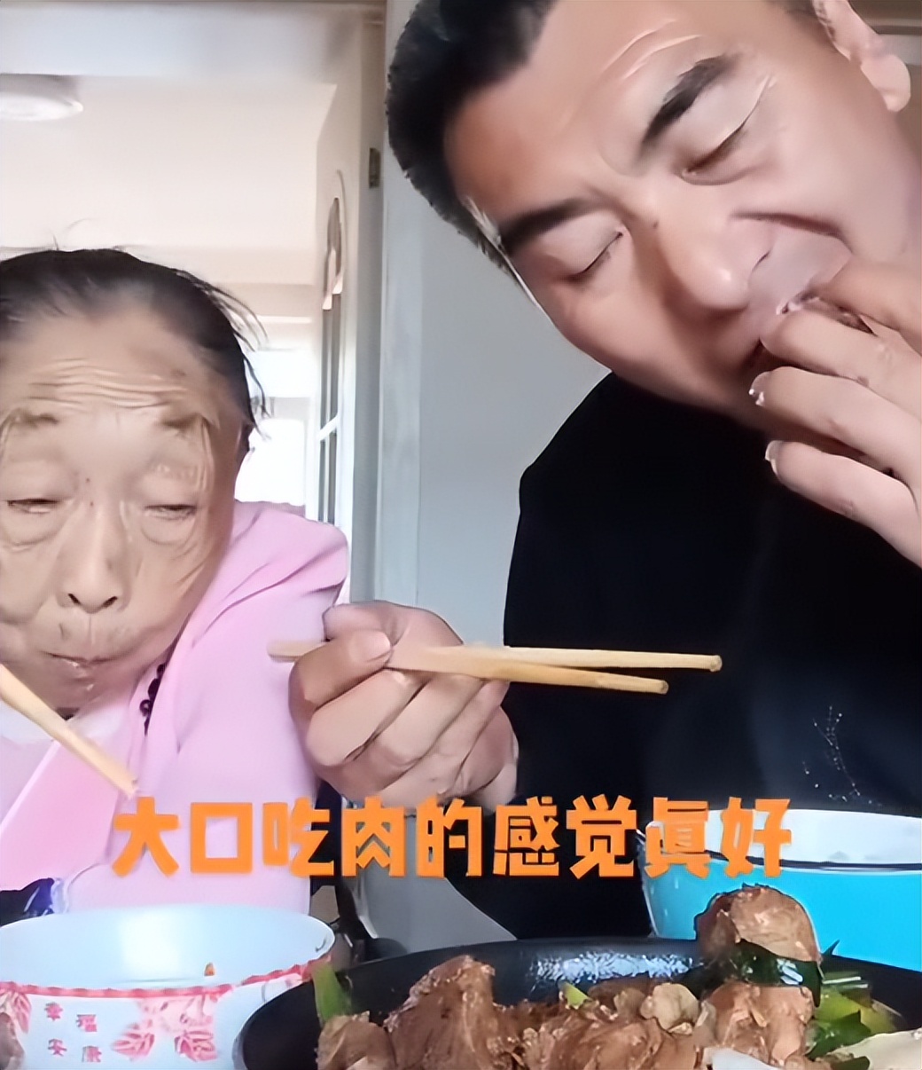 鏉庣帀鎴愯捀鎺掗,鏉庣帀鎴愬搱灏旀花绾㈣偁