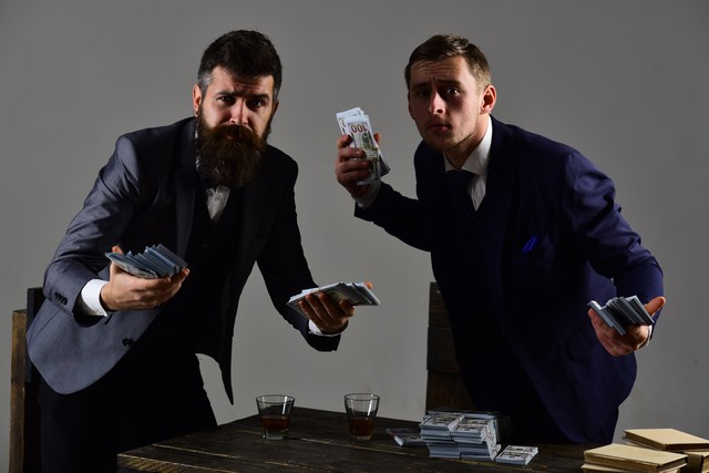 喜欢网购的朋友，快来提一份购物防骗指南