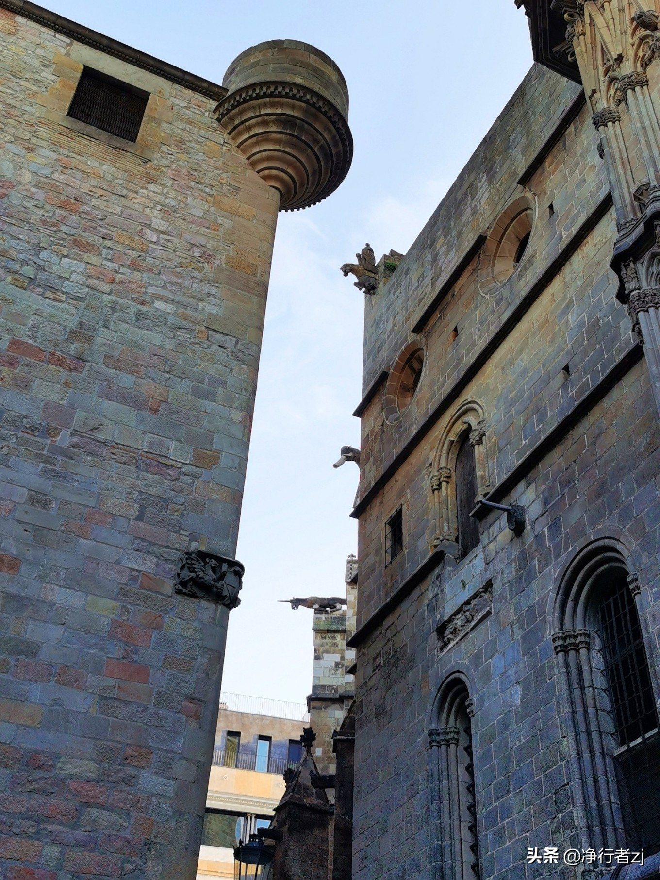 冬日暖阳拔“牙”记（34）巴塞罗那：高迪打造的欧洲之花（上）